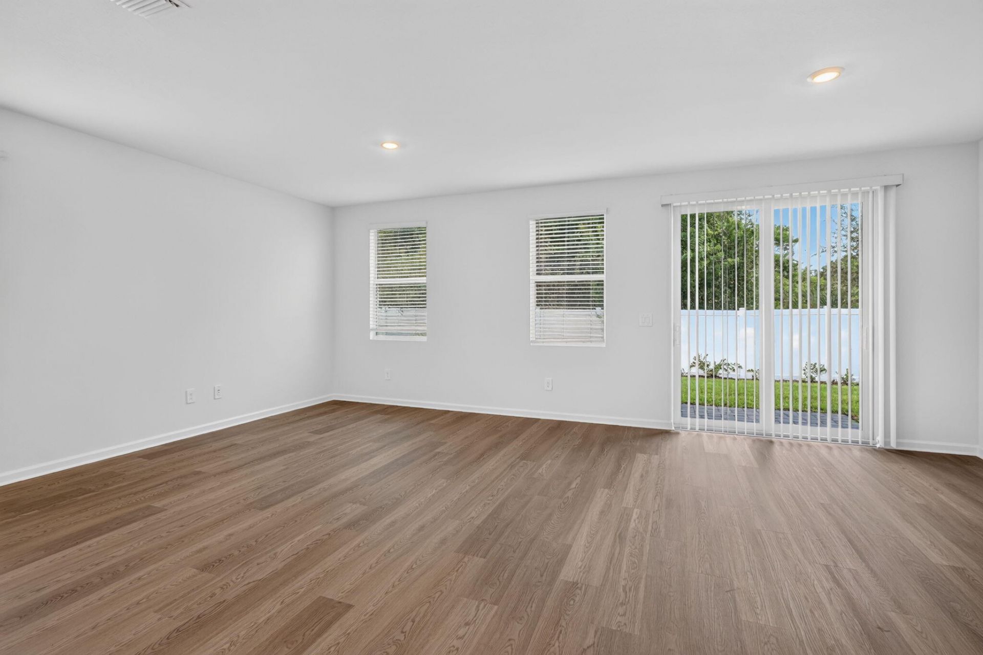662 Salisbury Circle, Fort Pierce, FL 34982 Photo