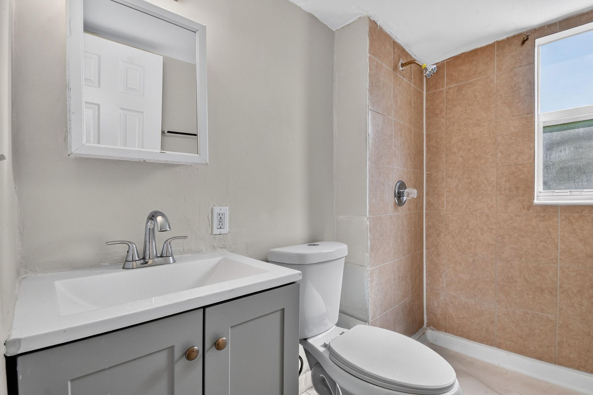 885 7th Street, West Palm Beach, FL 33401 Photo
