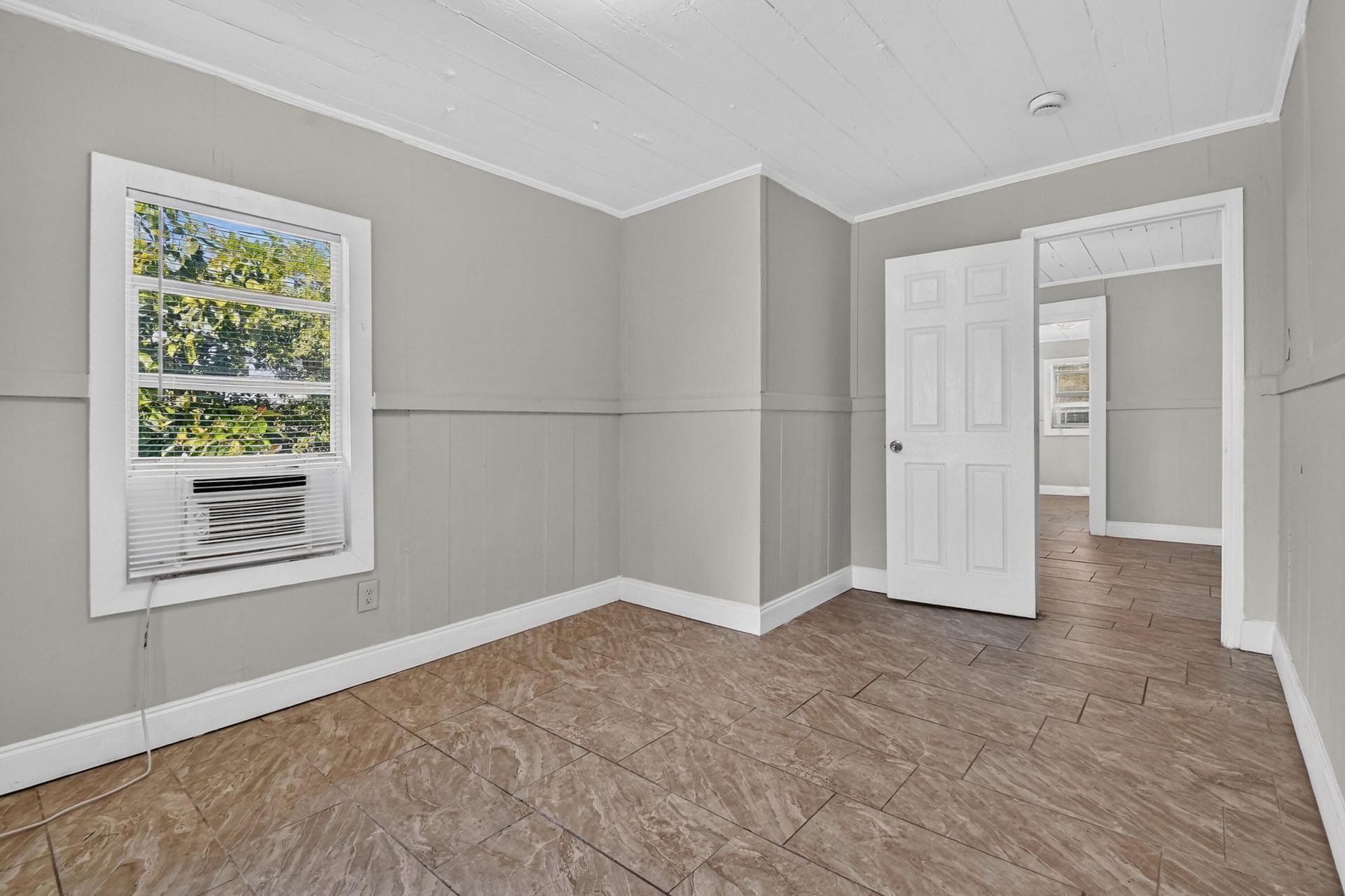 885 7th Street, West Palm Beach, FL 33401 Photo
