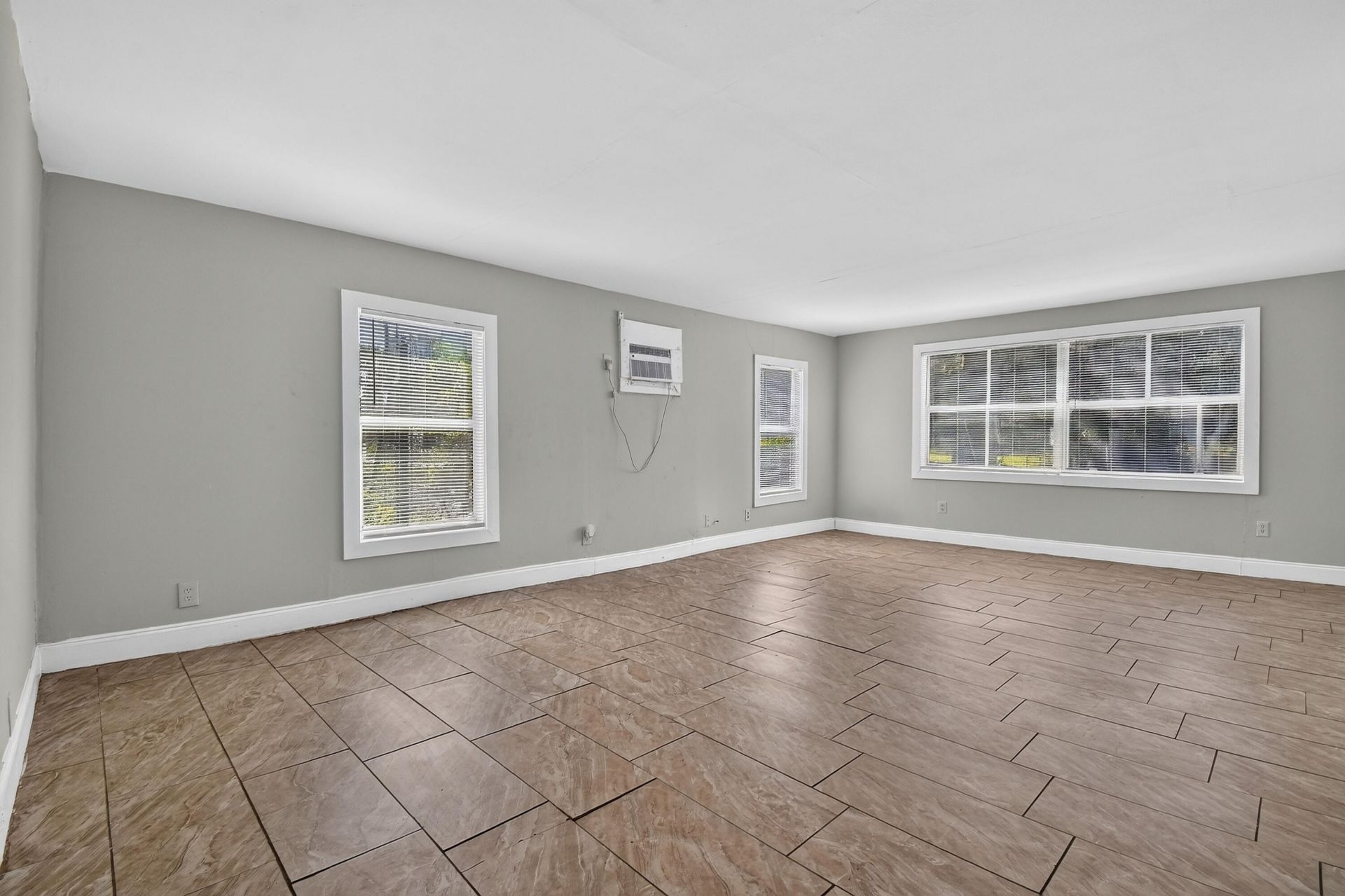 885 7th Street, West Palm Beach, FL 33401 Photo