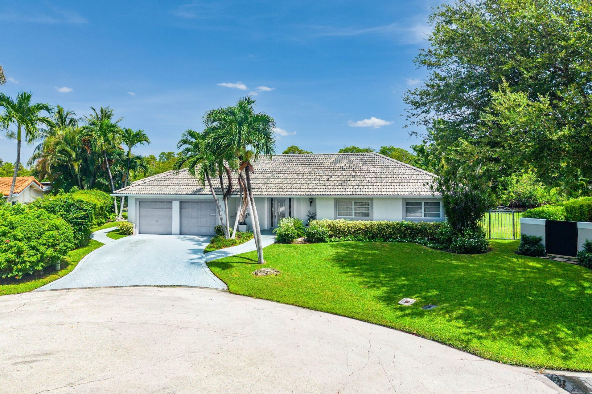 611 Phillips Drive, Boca Raton, FL 33432 Photo