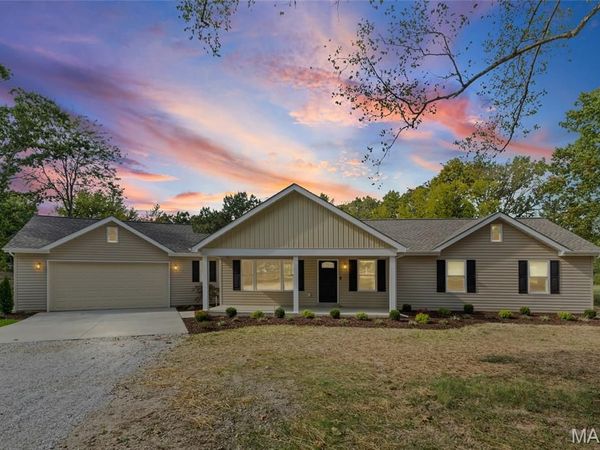 41 Mar Pat Drive, Wentzville, MO 63385