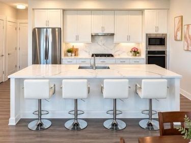 43820 TRACKSIDE TERRACE, Unit 203, ASHBURN, VA 20147