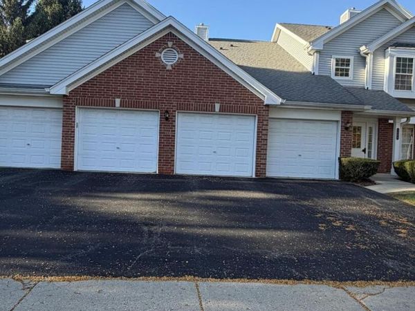 1508 W Pheasant Trail Drive , Unit 1, Arlington Heights, IL 60004