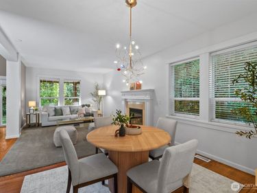 10220 NE Yaquina Avenue , Bainbridge Island, WA 98110