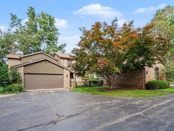 3610 Woodcliff Drive, Kalamazoo, MI 49008