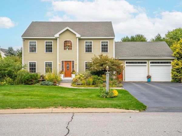 3 Sean Place , Saco, ME 04072