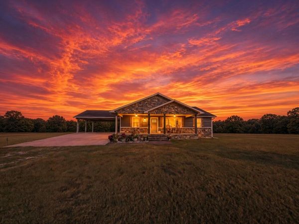 1387 County Road 201, Alton, MO 65606