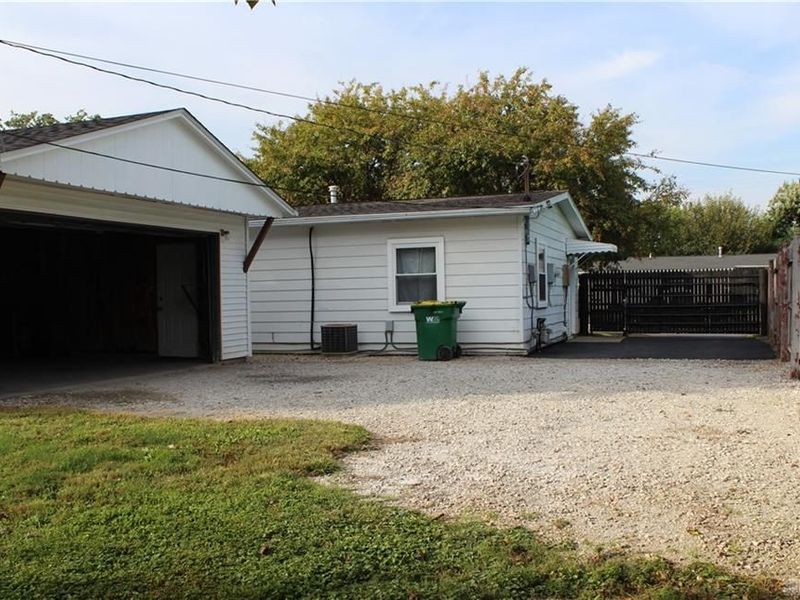 234 Prentice Drive, New Carlisle, OH 45344 Photo 27