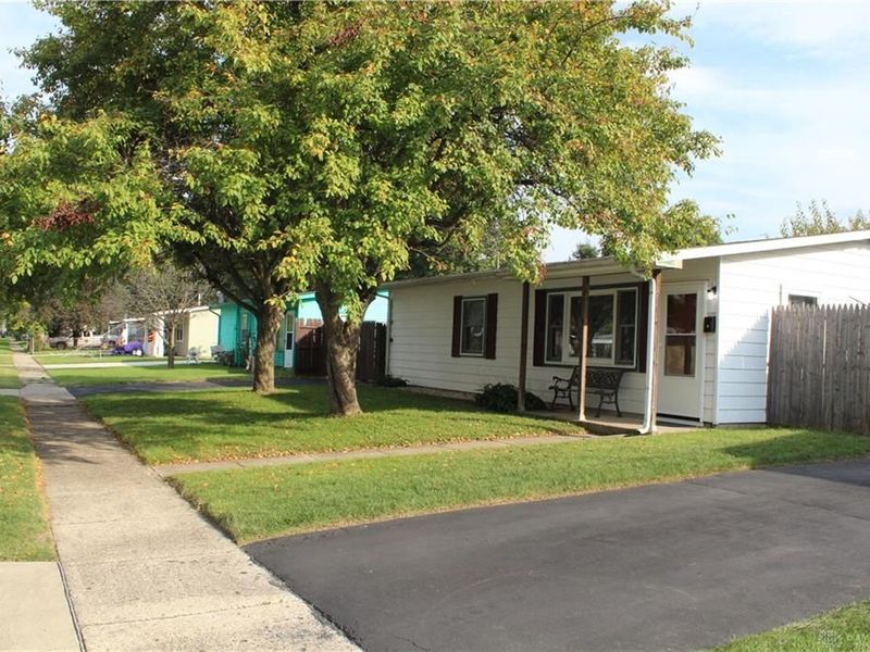 234 Prentice Drive, New Carlisle, OH 45344 Photo 5