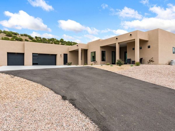 10 Rainbow Valley Road , Placitas, NM 87043