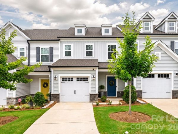 11012 Pagebrook Lane , Charlotte, NC 28214