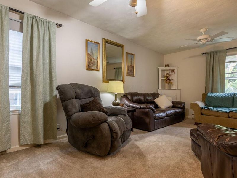623 E 5th Avenue , Lancaster, OH 43130 Photo 28