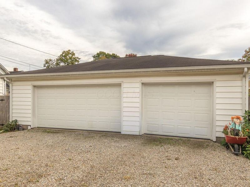 623 E 5th Avenue , Lancaster, OH 43130 Photo 4