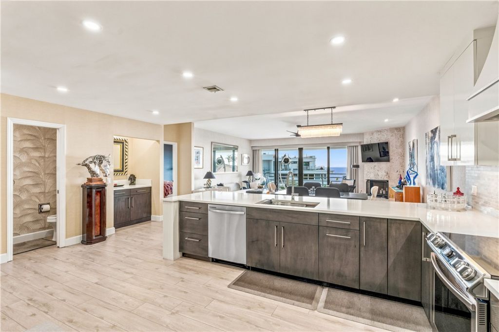 5558 Highway A1a , Unit 307, Indian River Shores, FL 32963 Photo