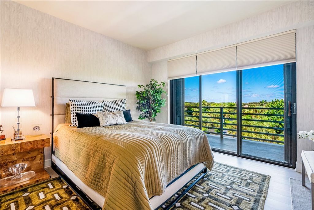 5558 Highway A1a, Unit 307, Indian River Shores, FL 32963 Photo
