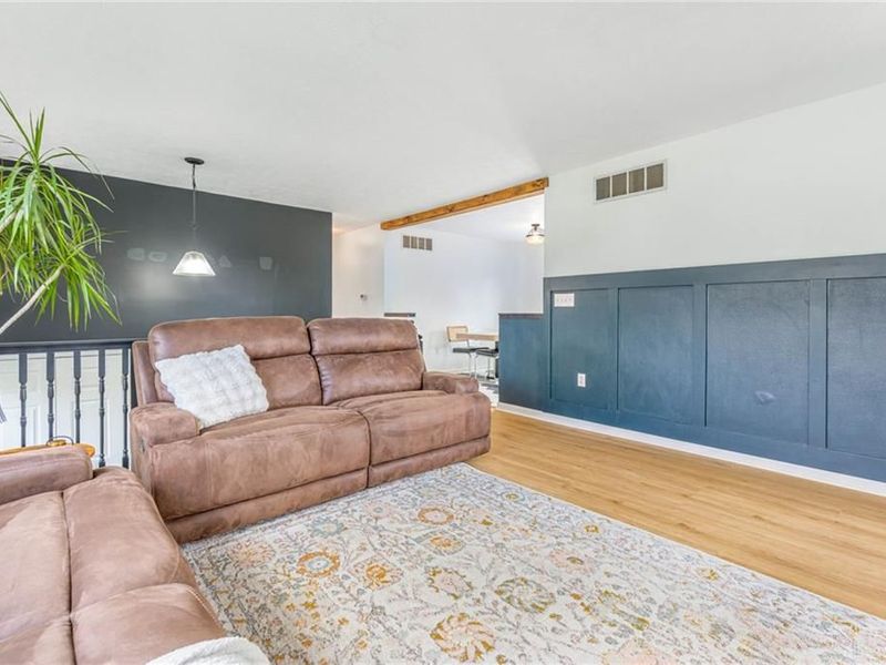 757 Glenwood Drive, Jamestown, OH 45335 Photo 6