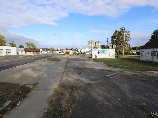 0 Pine Street E, Poplar Bluff, MO 63901