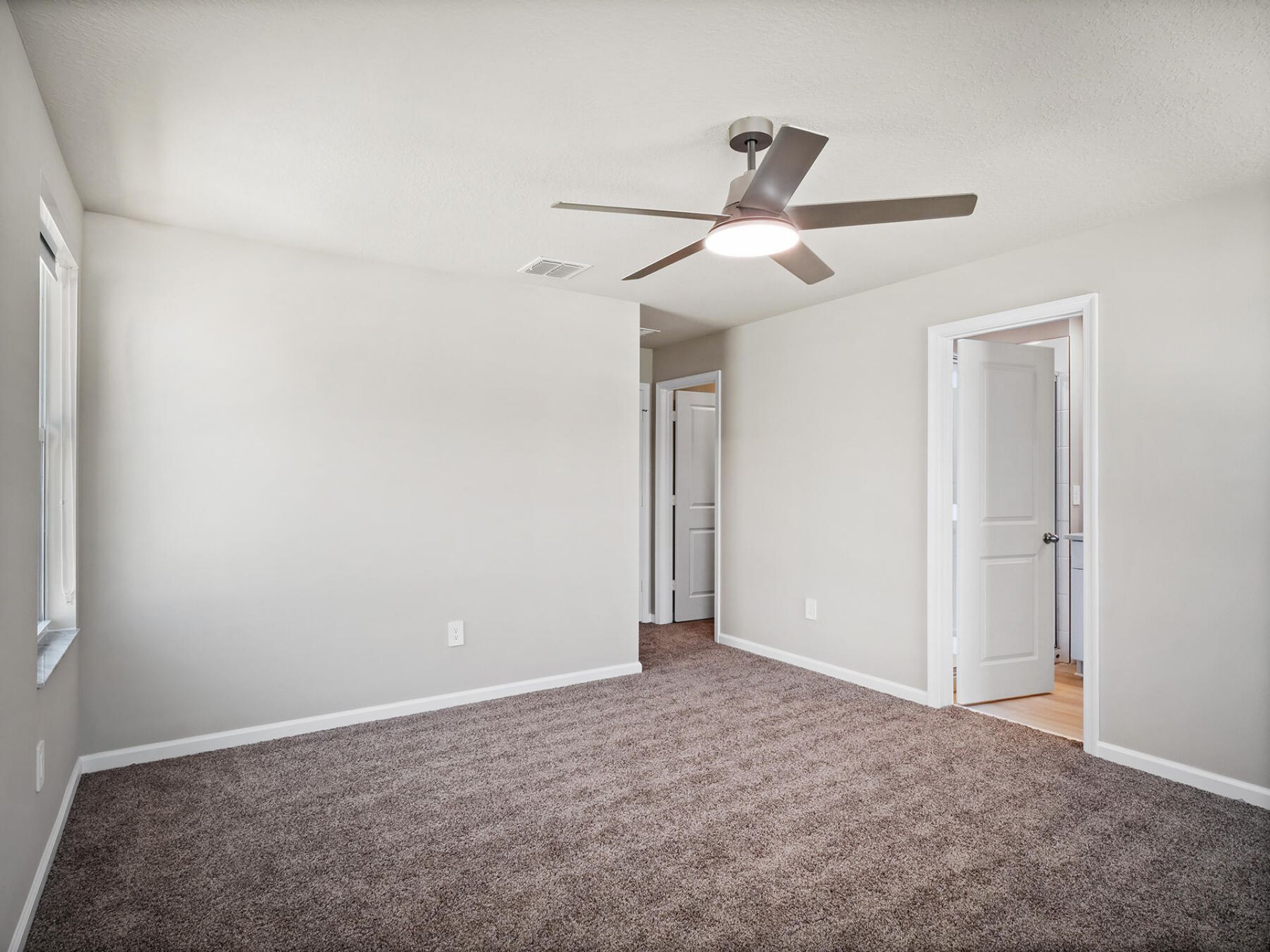 5745 SE Edgewater Circle, Stuart, FL 34997 Photo