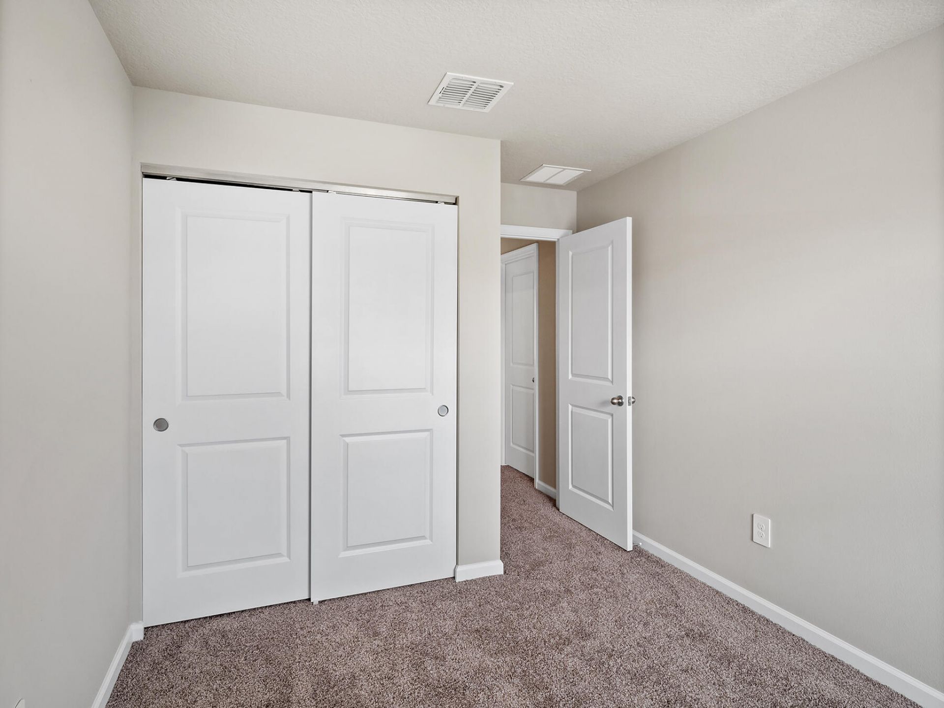 5745 SE Edgewater Circle, Stuart, FL 34997 Photo