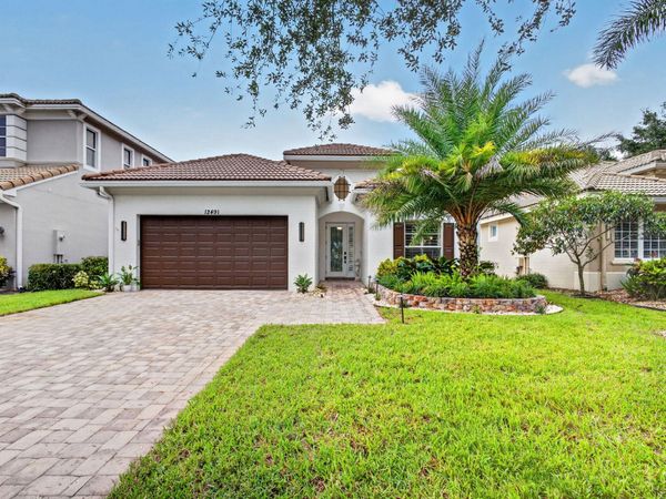 12491 AVILES Circle, Palm Beach Gardens, FL 33418