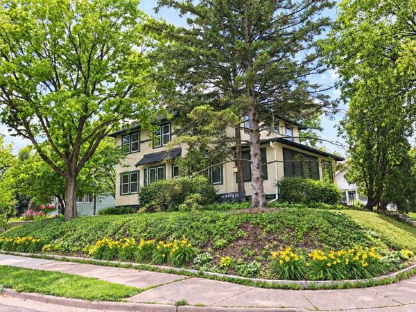 3001 W 47th Street , Minneapolis, MN 55410