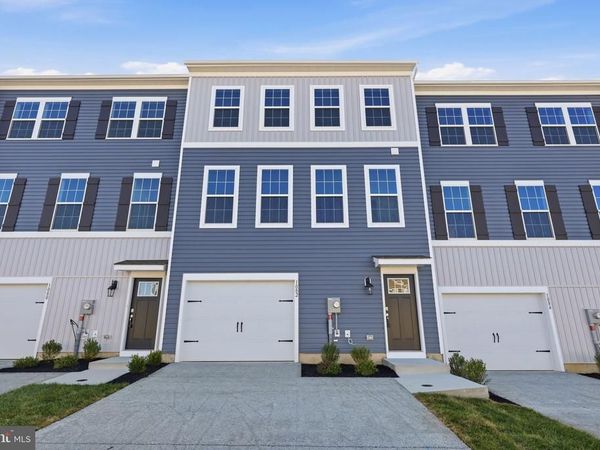1082 MEADOWLARK DRIVE, FOGELSVILLE, PA 18051
