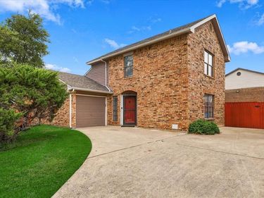 3136 Harbinger Lane, Dallas, TX 75287