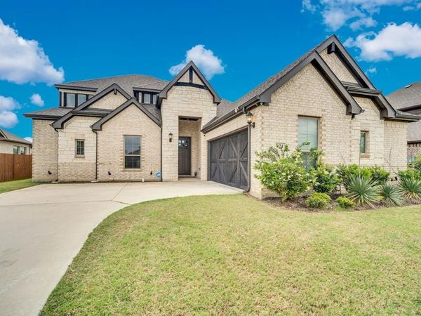 624 Sirius Lane, Waxahachie, TX 75165