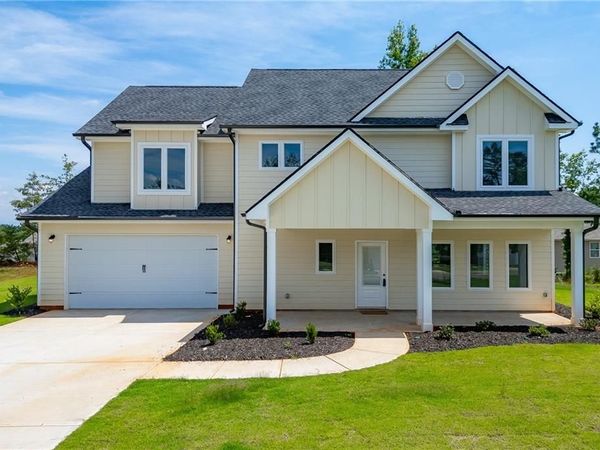 104 Boulder Drive, Toccoa, GA 30577