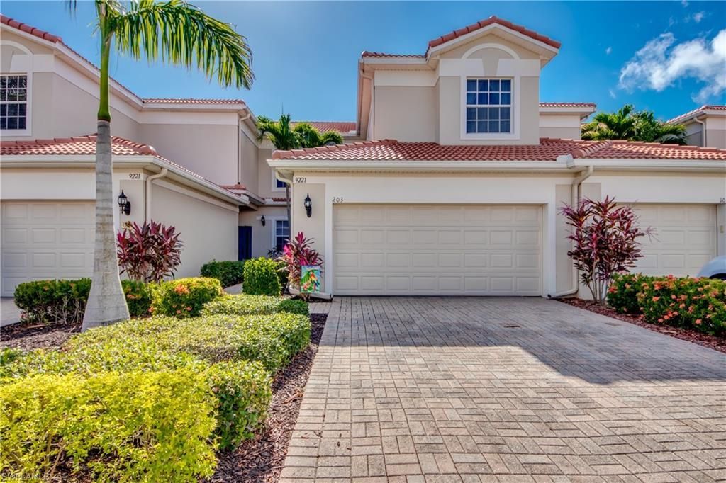 9221 Calle Arragon Ave, Unit 203, Fort Myers, FL 33908 Photo