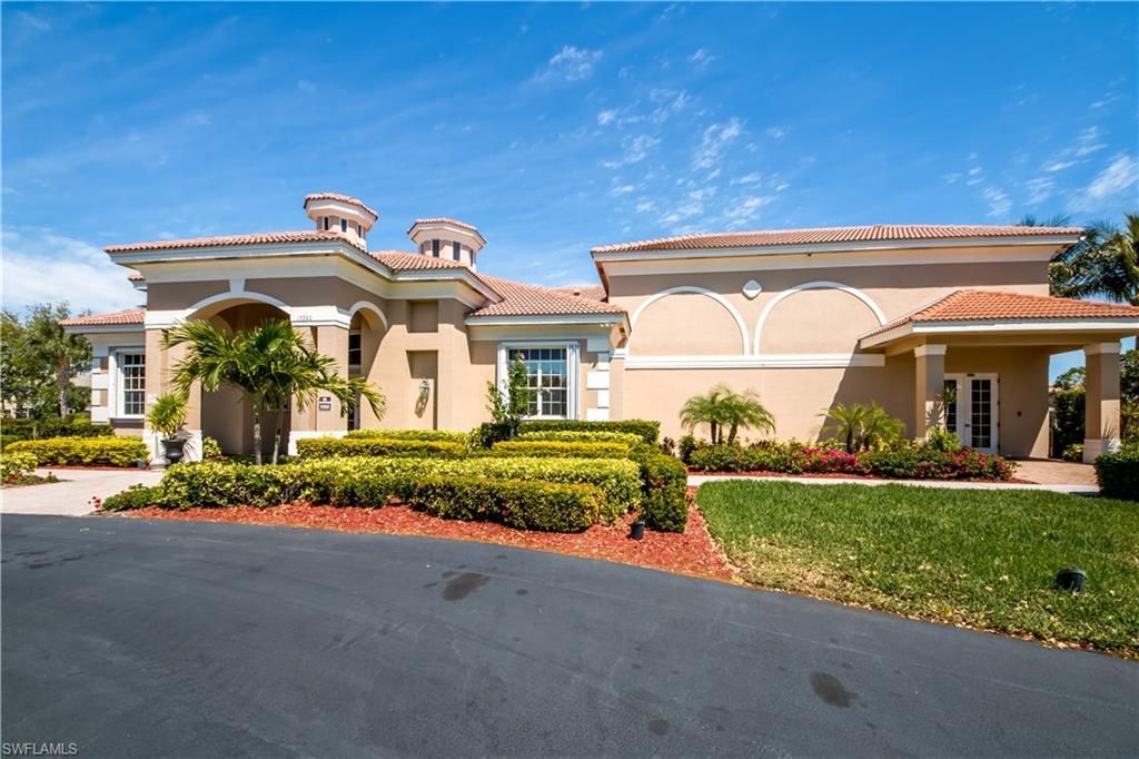 9221 Calle Arragon Ave, Unit 203, Fort Myers, FL 33908 Photo