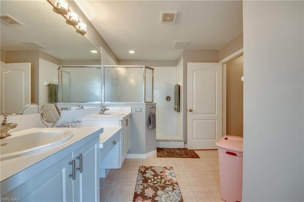 9221 Calle Arragon Ave, Unit 203, Fort Myers, FL 33908 Photo