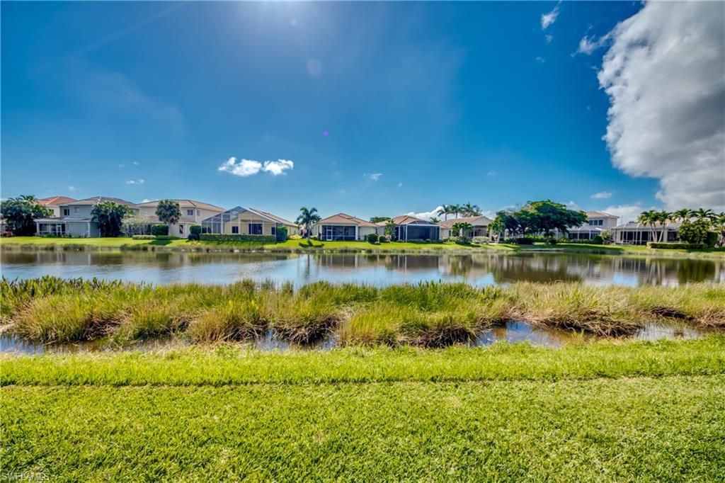 9221 Calle Arragon Ave, Unit 203, Fort Myers, FL 33908 Photo