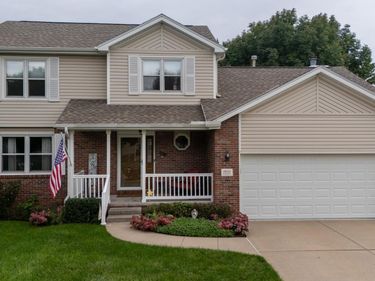 6840 Stephanie Lane, Lincoln, NE 68516