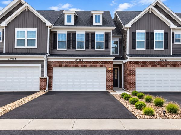 24456 W Kroll Drive, Unit 65396, Plainfield, IL 60585