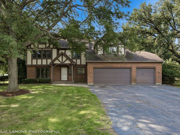 745 JAMESTOWNE Court , Sleepy Hollow, IL 60118