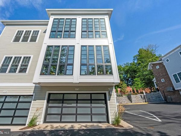 117 PARK STREET NE, Unit A, VIENNA, VA 22180