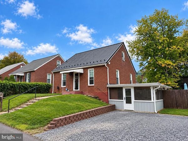 11608 OLIVE AVENUE , CUMBERLAND, MD 21502