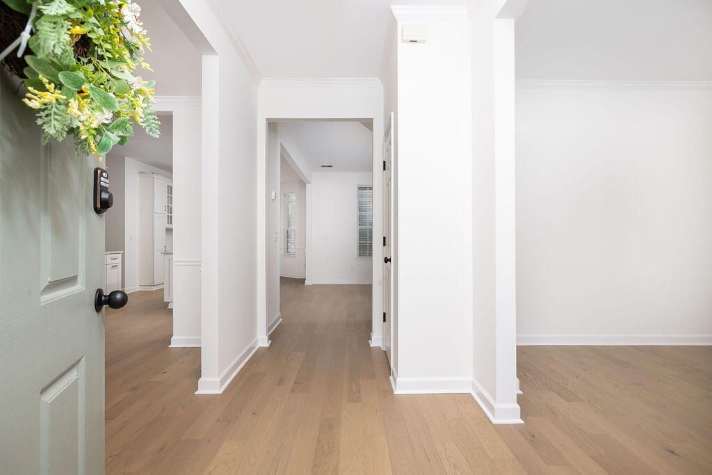 1044 Black Rush Circle Photo 12