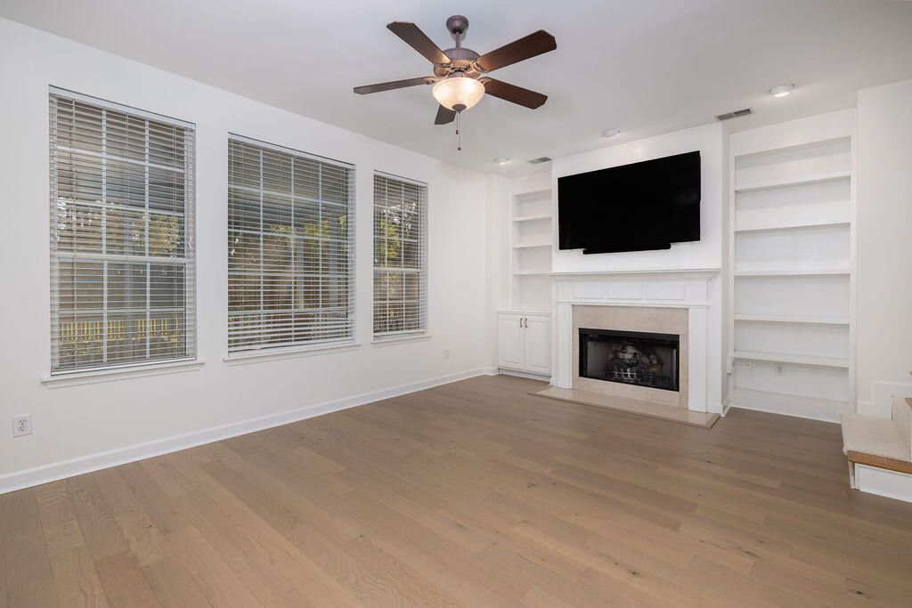 1044 Black Rush Circle Photo 19