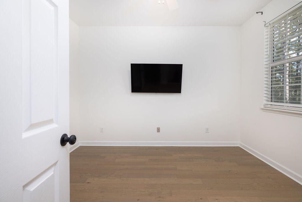 1044 Black Rush Circle Photo 31