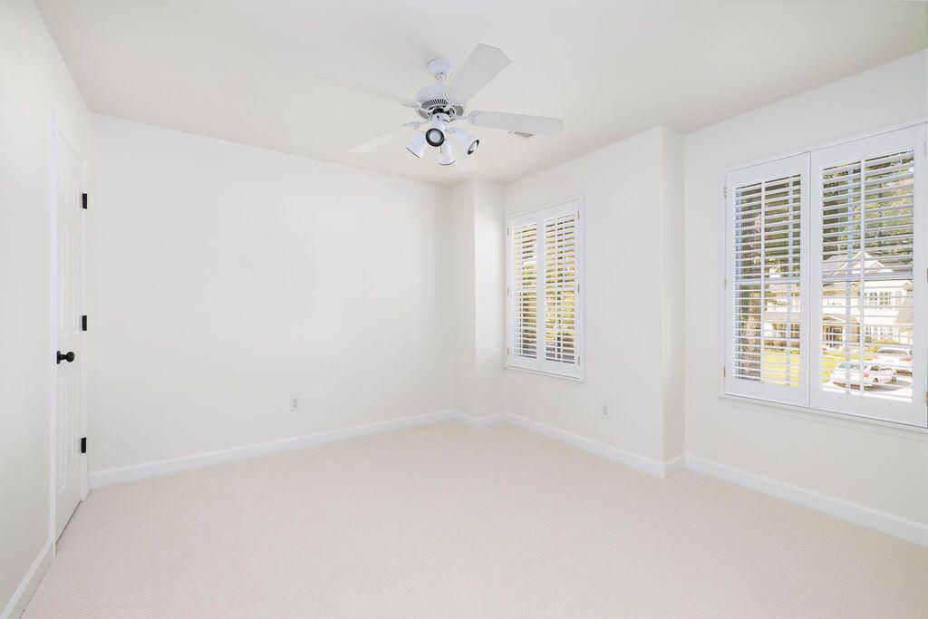1044 Black Rush Circle Photo 39