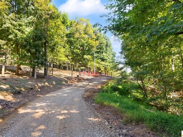 Grady Road , Columbia, KY 42728