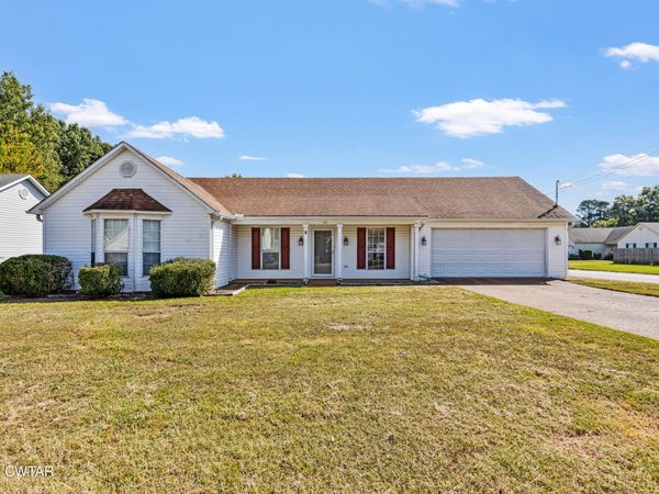 40 Glenhurst Drive , Jackson, TN 38305