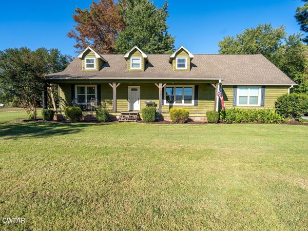 586 Old Bells Road , Jackson, TN 38305