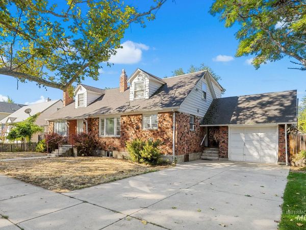 1717 S Manitou, Boise, ID 83706