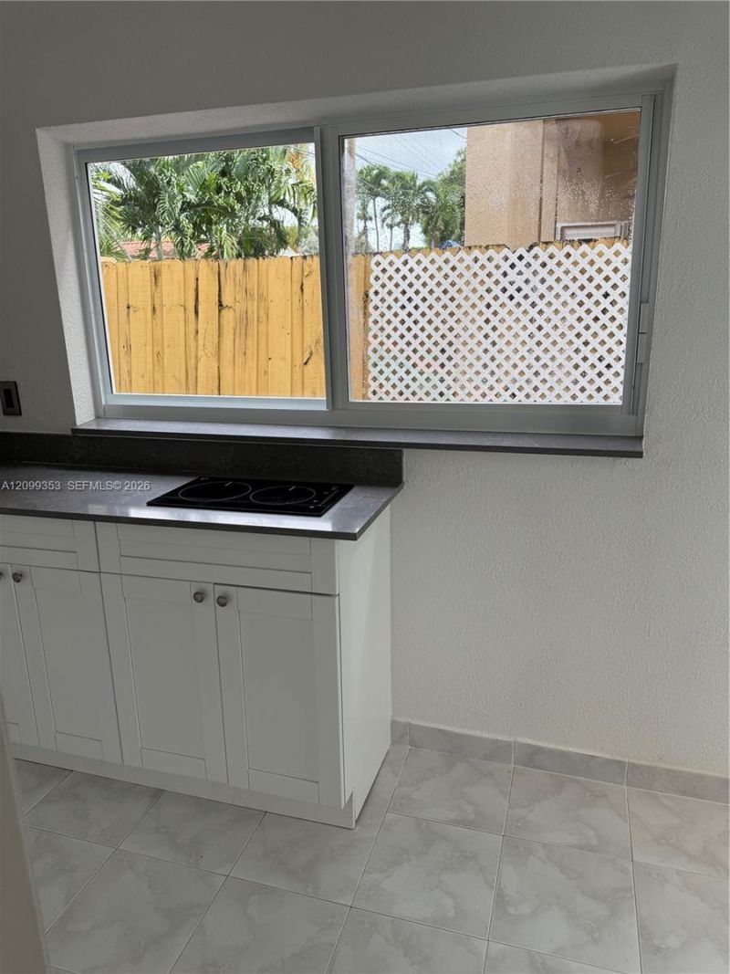 1795 SW 16th St , Unit 1, Miami, FL 33145 Photo