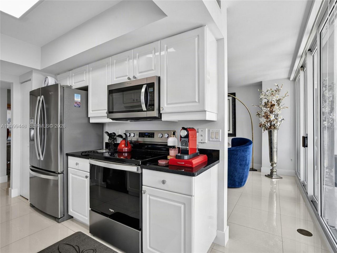 21055 Yacht Club Dr, Unit 710, Aventura, FL 33180 Photo