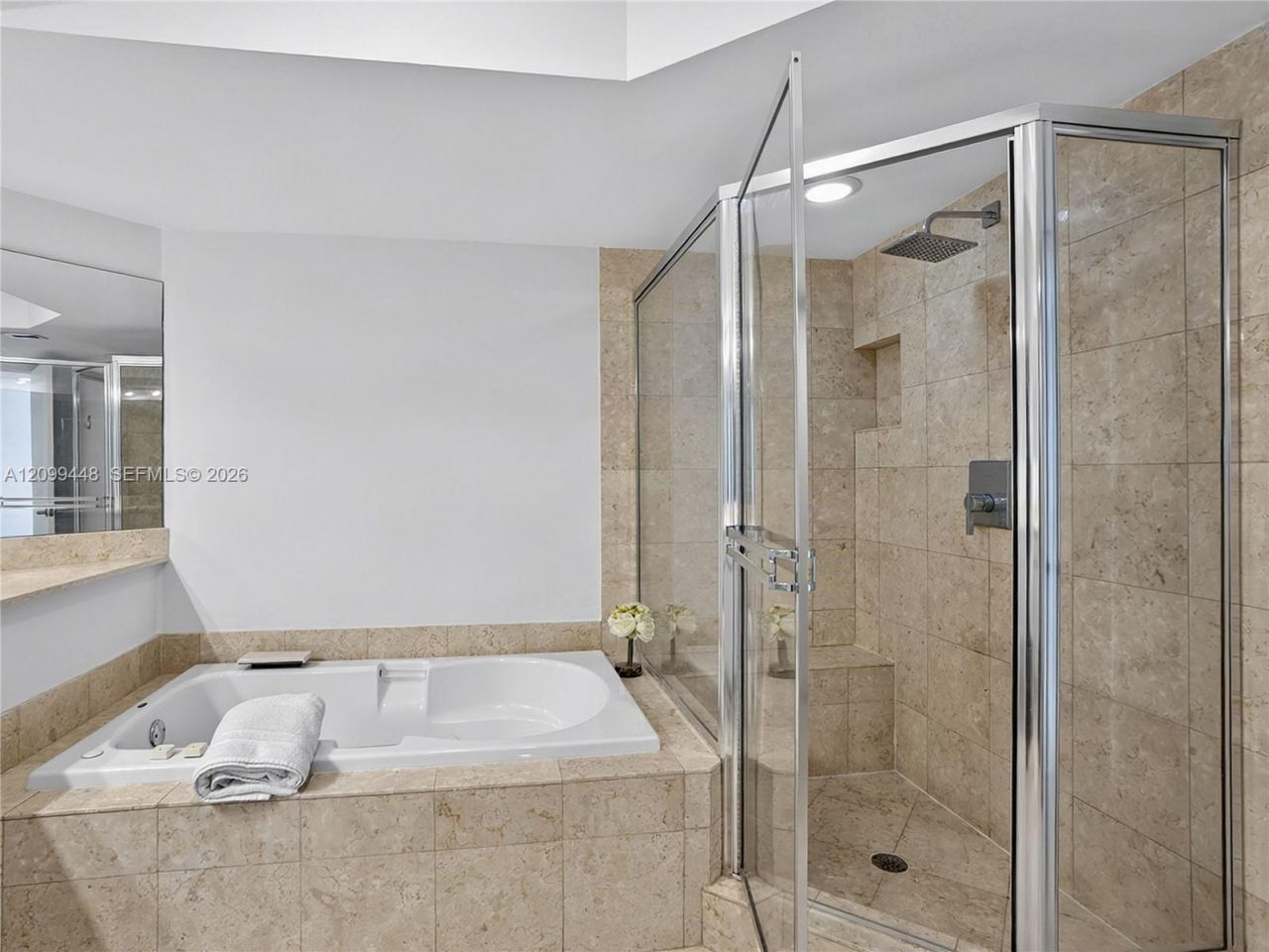 21055 Yacht Club Dr, Unit 710, Aventura, FL 33180 Photo
